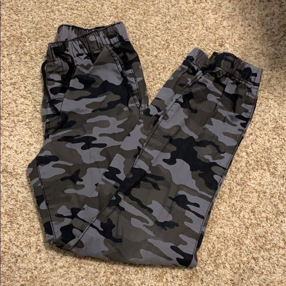 Gap Camo Pants